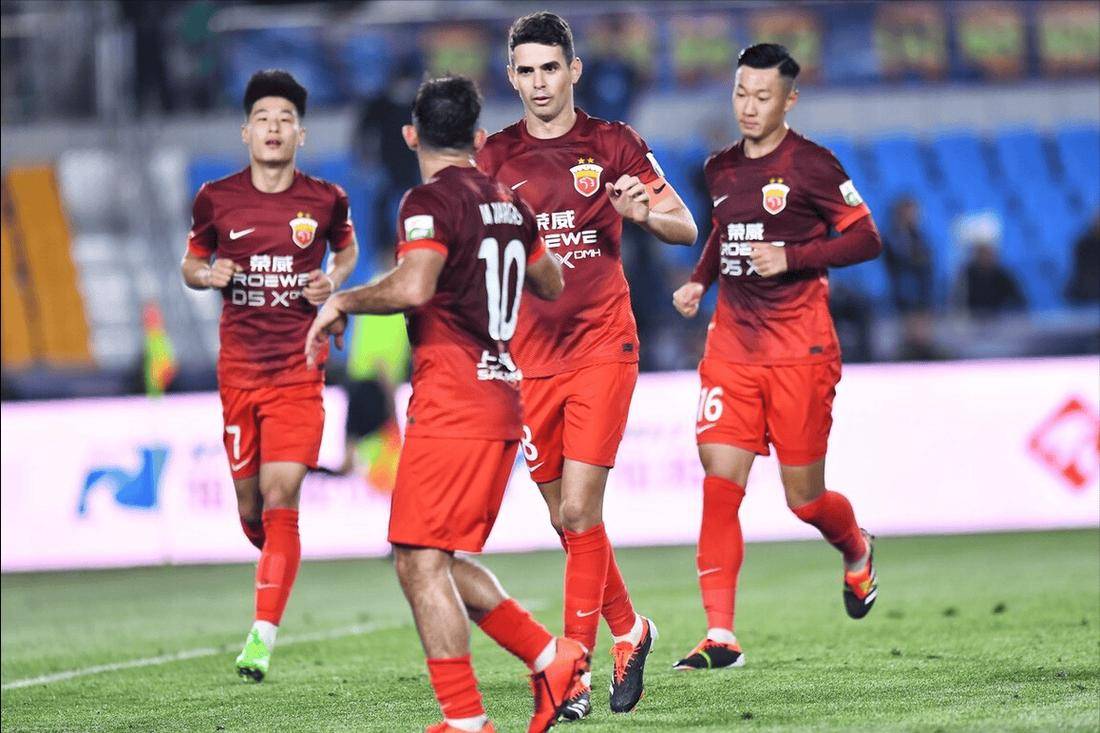 上海上港对阵强敌悉尼FC，备战大比赛的简单介绍