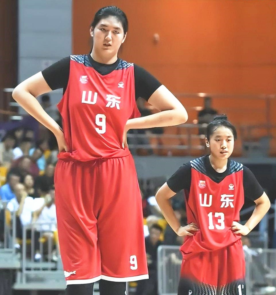 狂胜67分！张子宇16+7杨舒予22分中国女篮再擒波黑的简单介绍