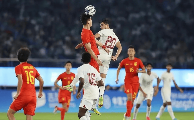 包含19:35，CCTV5直播！中国男足大战亚洲冠军，赢球=或超韩国升第一的词条