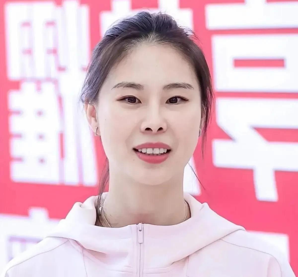 半决赛悬念渐明显谁能脱颖而出实现逆袭