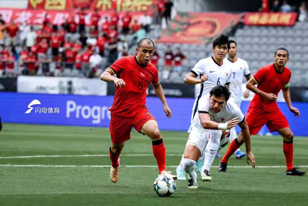 国足1：0小胜中国香港，谢文能表现疲软或遭抛弃